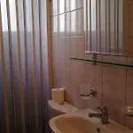 Genesis Hotell 4*