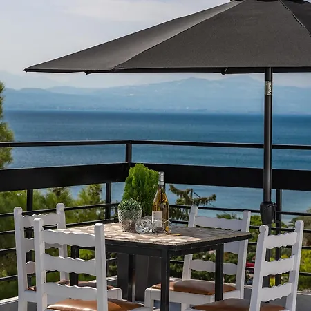 Отель Genesis Като-Лутраки