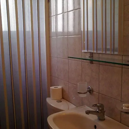 Genesis Szálloda 4*